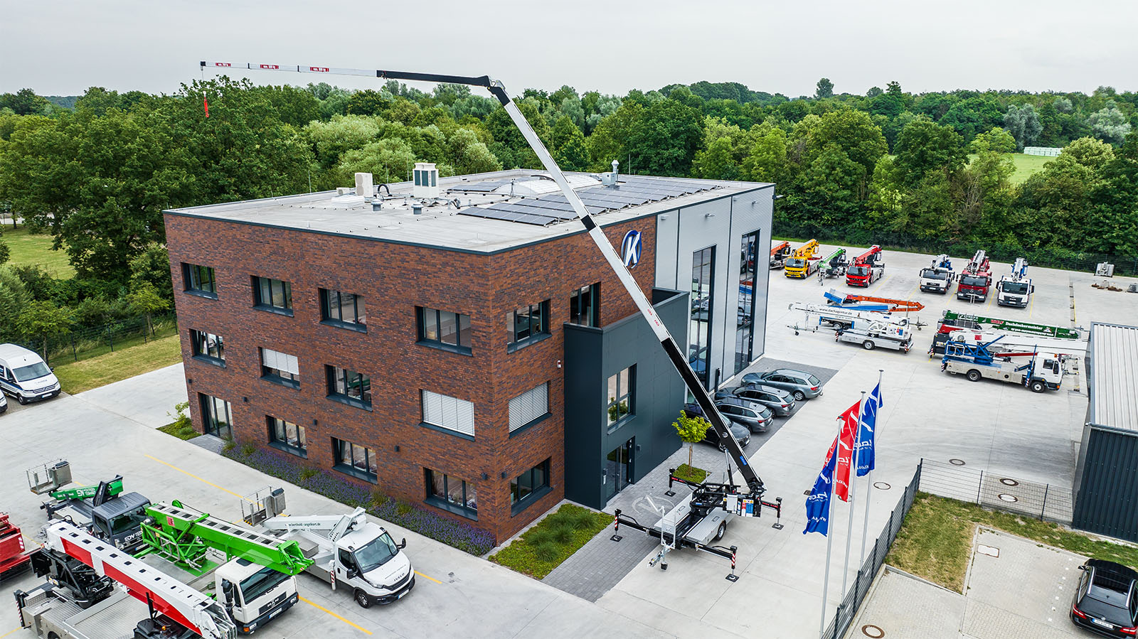 Klaas K23-33 Kran ausgefahren